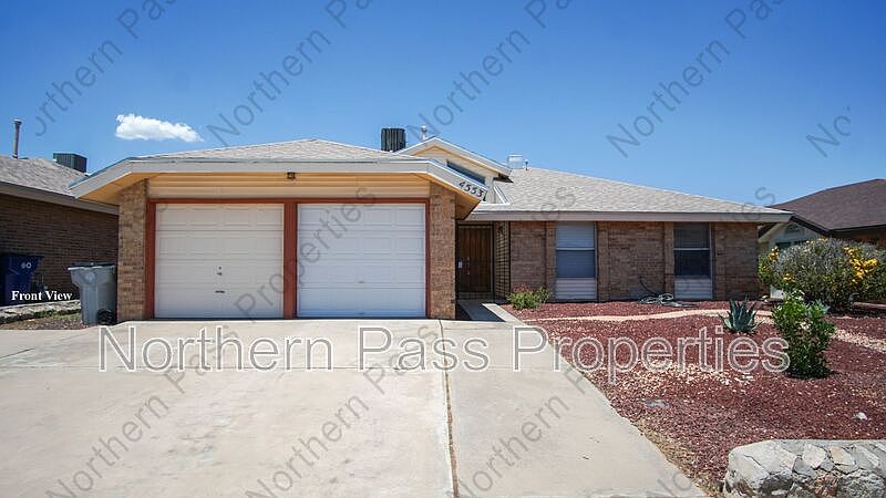 1st image of 4553 General Maloney Cir