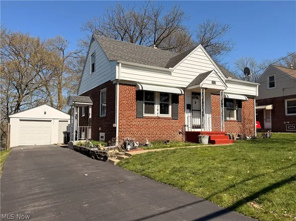 133 Woolf Ave, Akron, OH 44312