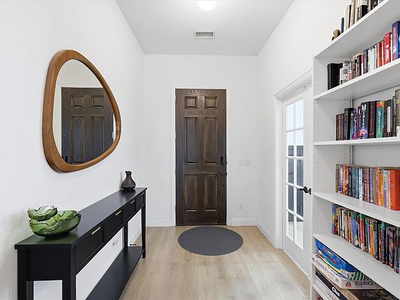 3rd image of 4108 Bird Ct
