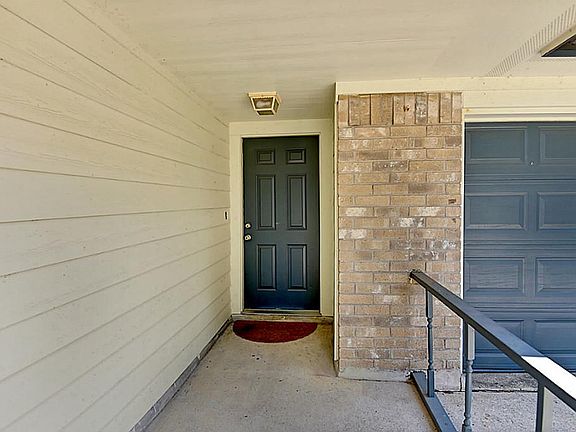 3rd image of 12311 Westwold Dr