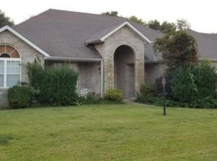 897 Prestonwood Dr, Edwardsville, IL 62025
