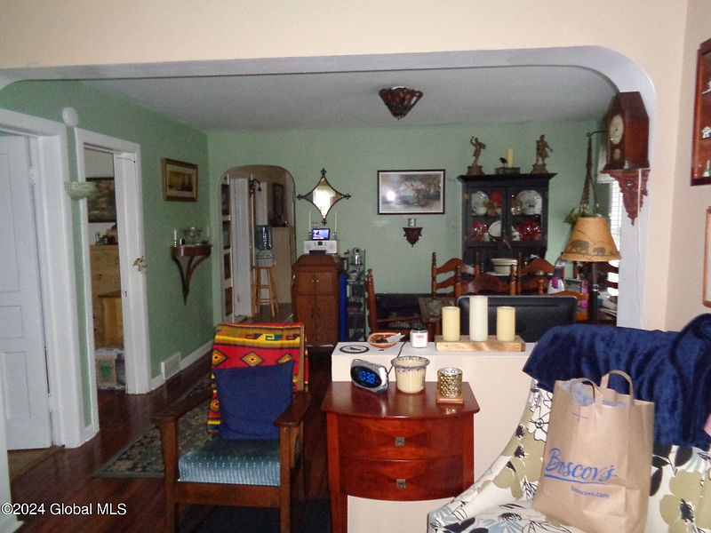 2nd image of 608 Salina Street