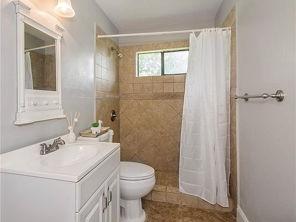4th image of 14004 Stardust Ln