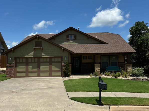 4933 Yellow Woods Way