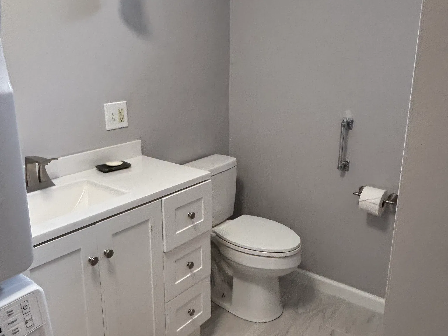 2 bed, 1200 sqft, $2,250 — Photo 2