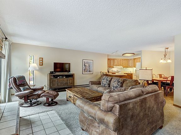 2nd image of 400 Four Oclock Rd APT A