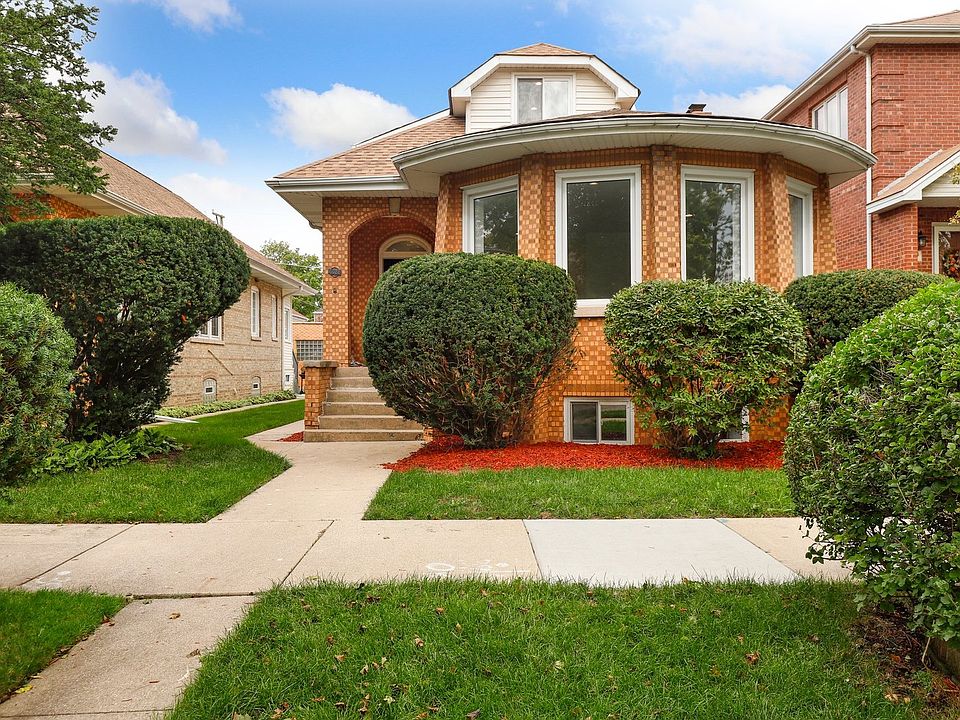1st image of 6322 N Leroy Ave