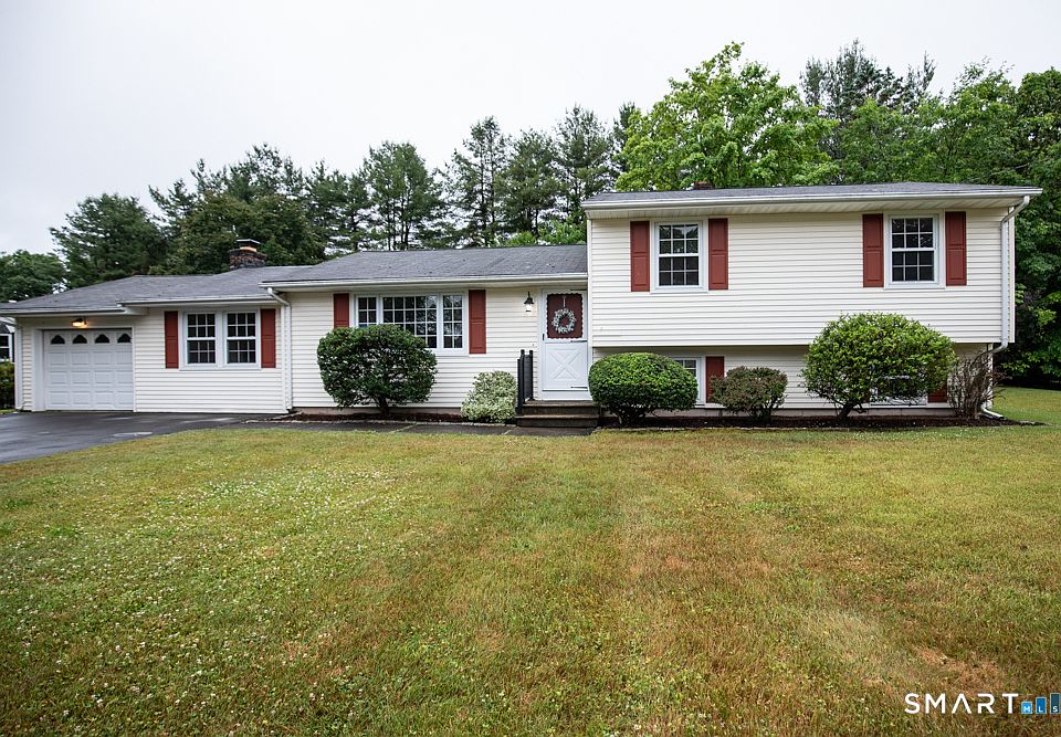 1st image of 36 Jamestown Circle