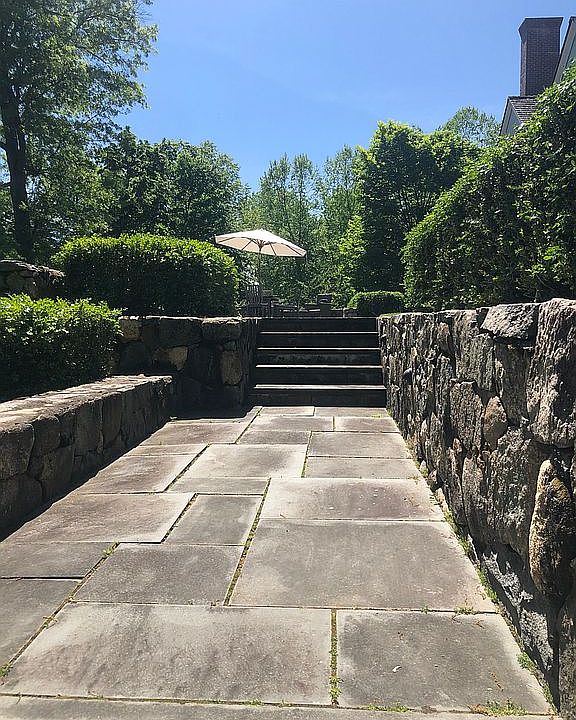 2nd image of 179 Nashawtuc Rd