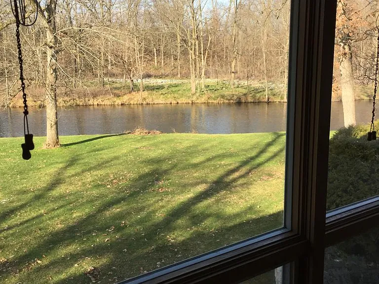 LR floor to ceiling windows