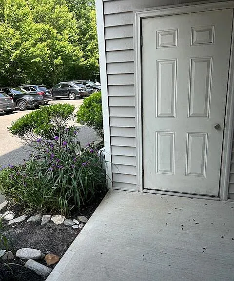 10 Norden Pl #288 — Photo 4