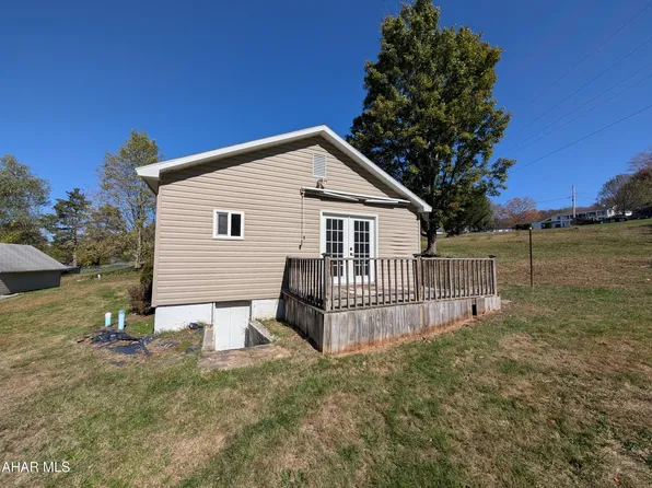 359 David St, Houtzdale, PA 16651