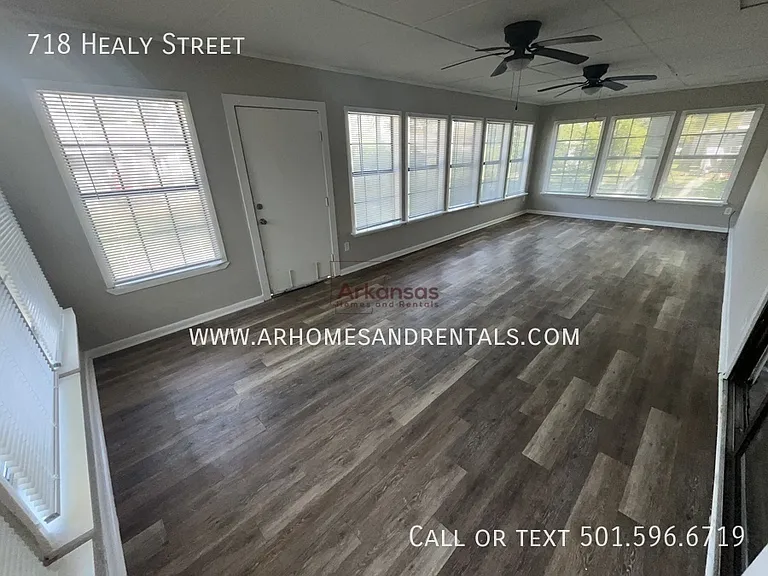 718 Healy St — Photo 24