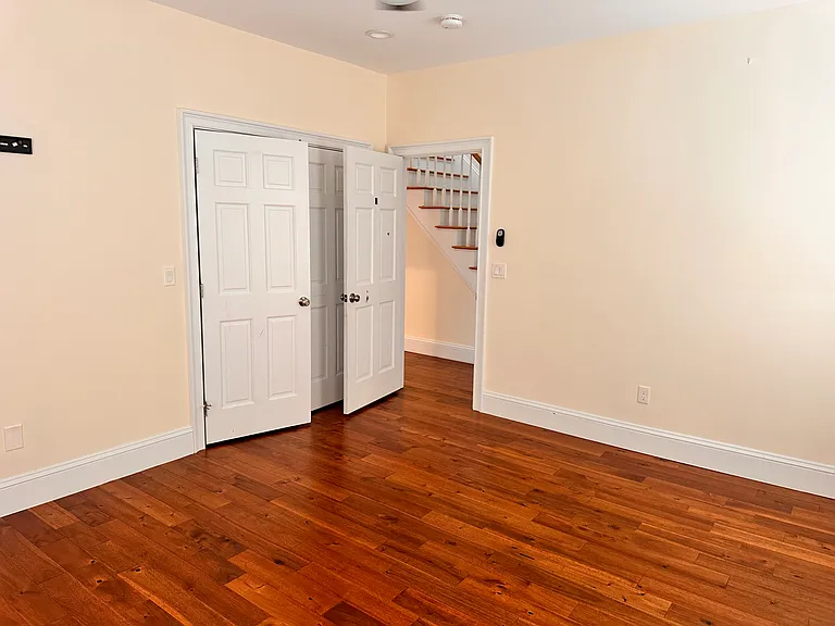 32 Cameron St #A — Photo 7