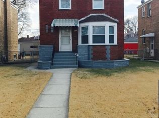 3918 Gladys Ave, Bellwood, IL