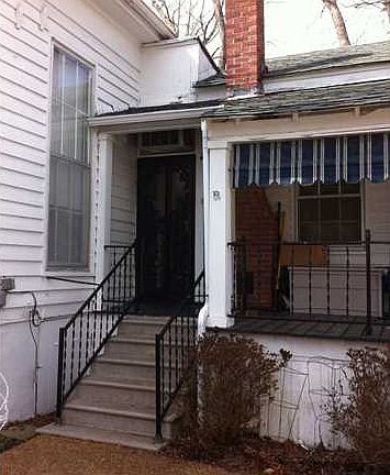 4th image of 270 Salem Ave