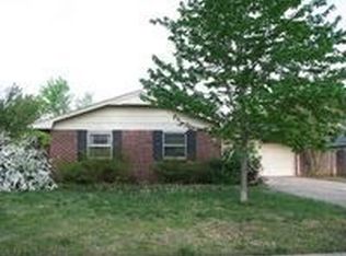2605 Edgewood Dr, Edmond, OK 73013