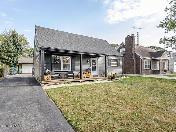 2nd image of 527 Grace Way