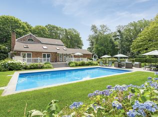 20 Paquatuck Ave, East Moriches, NY 11940