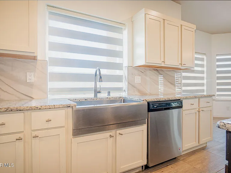 1126 Ismael Robels Way — Photo 8