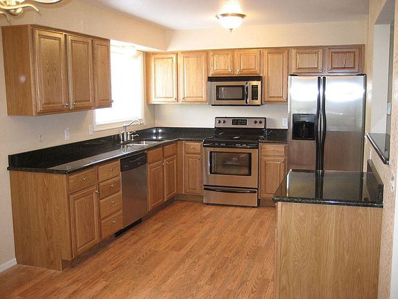 Slab Granite New Kitchen