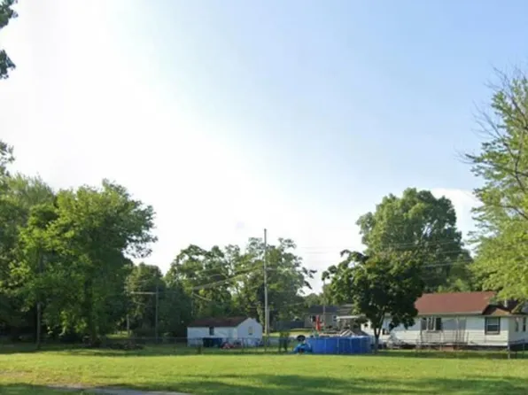 126 F St, Michigan City, IN 46360