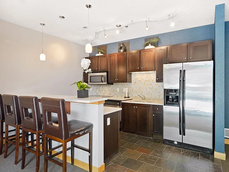 1155 Ford Rd — Photo 15