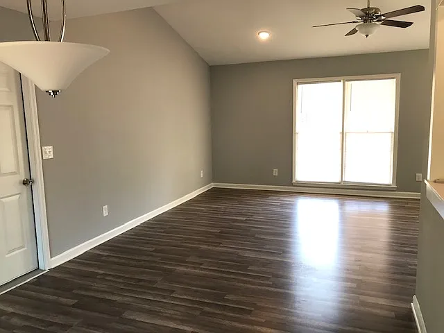 119 Chownings Ln — Photo 11