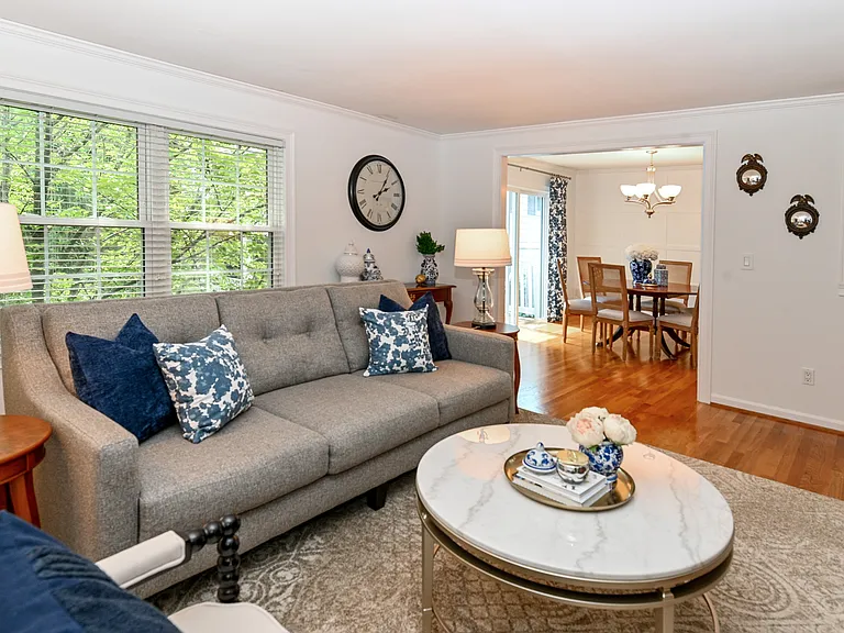 3721 Ashworth Dr #D — Photo 11