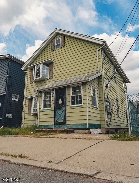 1st image of 26 Major St