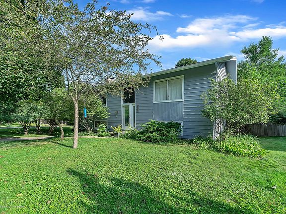4th image of 1232 Tanager Ln