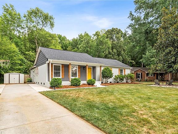 2nd image of 5 Harrow Pl