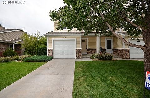 3rd image of 1526 Oak Creek Dr