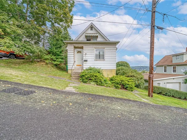 7 Woodrow St, Lyndora, PA 16045