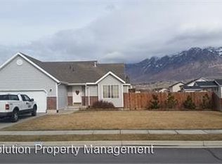 396 W 2300 N, Harrisville, UT 84414