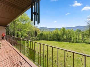 153 Trackrock Gap Rd, Blairsville, GA 30512