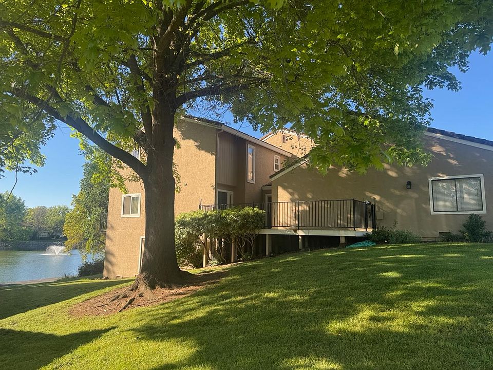 1st image of 6986 Carreta Ln