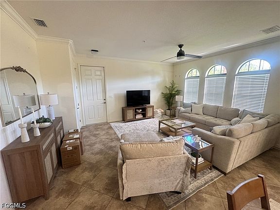 3rd image of 11907 Nalda St APT 11906