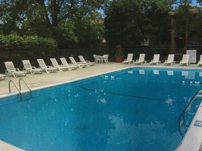 587 Darlington Ln APT 5, Crystal Lake, IL, 60014