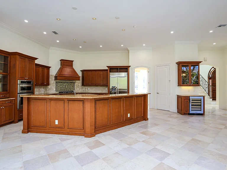 823 Cassena Rd — Photo 68