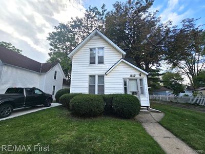 217 Jones St, Mount Clemens, MI, 48043