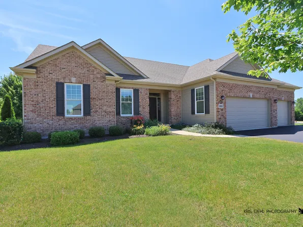 603 Kelli Ann Cir, Lake Villa, IL 60046