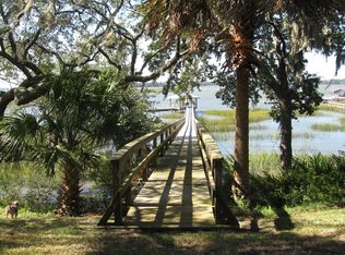 22 Audubon Rd, Beaufort, SC 29907