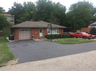 18 Highview Ave, Fox Lake, IL 60020