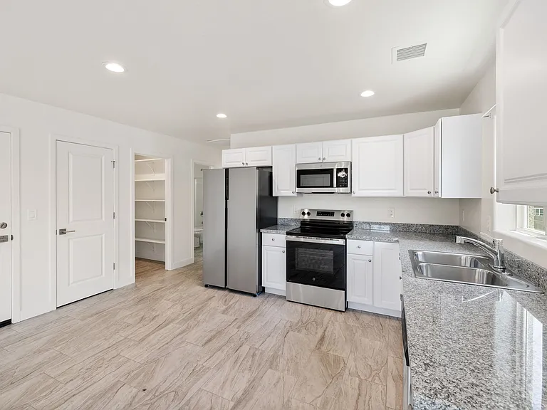 6201 N Reata Dr #2 — Photo 10
