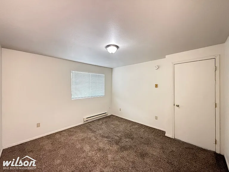 1101 Willow St — Photo 13