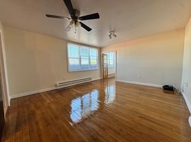 406 15th St, Brooklyn, NY