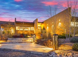 16 Palentine Rd, Santa Fe, NM 87506