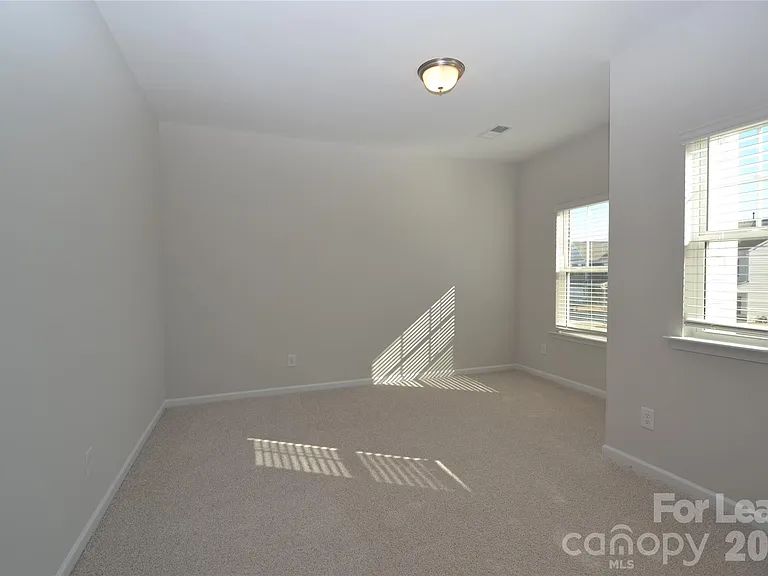 13014 Aberdeen Park Dr — Photo 23
