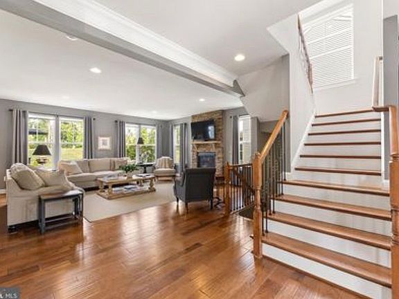 3rd image of 15779 Audubon Way